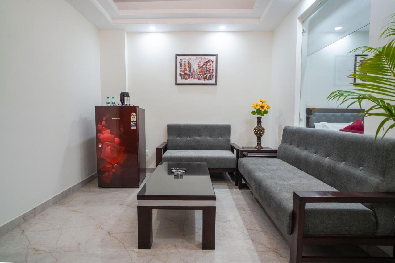 The Lodgers 1 Bhk Serviced Apartment Golf Course Road Gurgaon Exterior photo