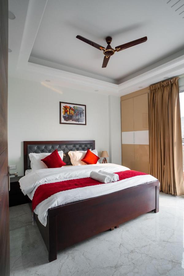 The Lodgers 1 Bhk Serviced Apartment Golf Course Road Gurgaon Exterior photo